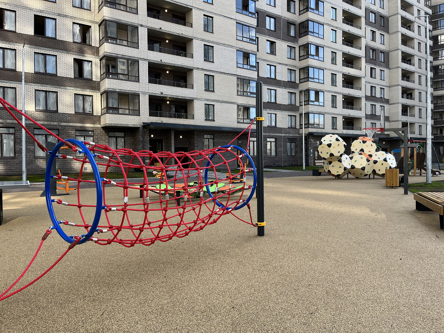 г.Санкт-Петербург, ЖК ЦДС "Приневский", к.19